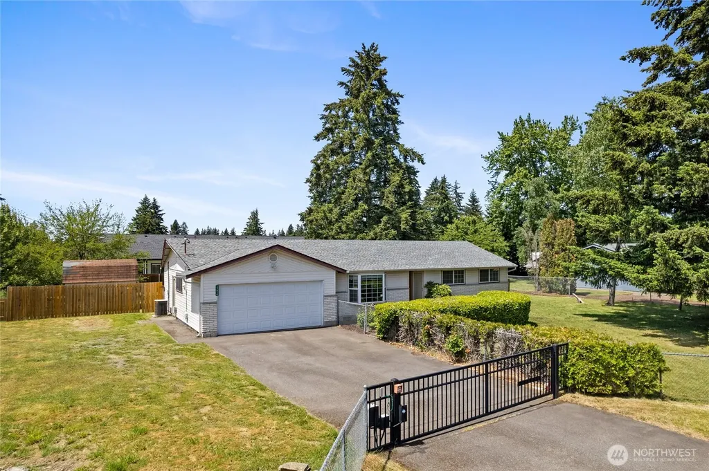17916 40th Avenue E Tacoma WA 98446