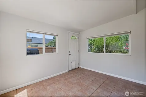17916 40th Avenue E Tacoma WA 98446