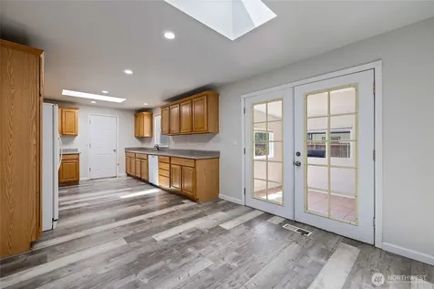 17916 40th Avenue E Tacoma WA 98446