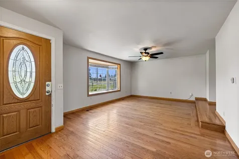 17916 40th Avenue E Tacoma WA 98446