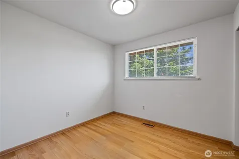 17916 40th Avenue E Tacoma WA 98446