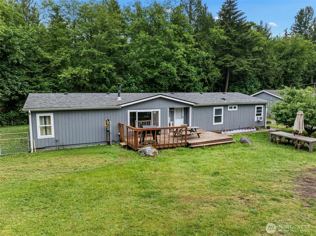 9390 Phillips Road SE Port Orchard WA 98367