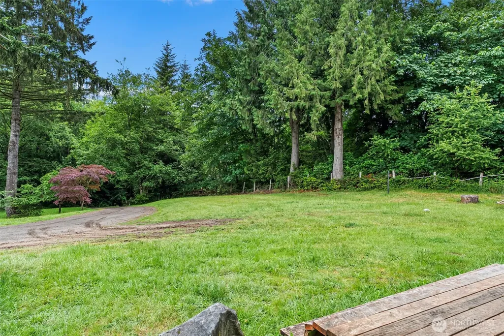9390 Phillips Road SE Port Orchard WA 98367
