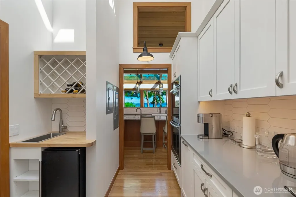 214 Pinedrona Lane Friday Harbor WA 98250