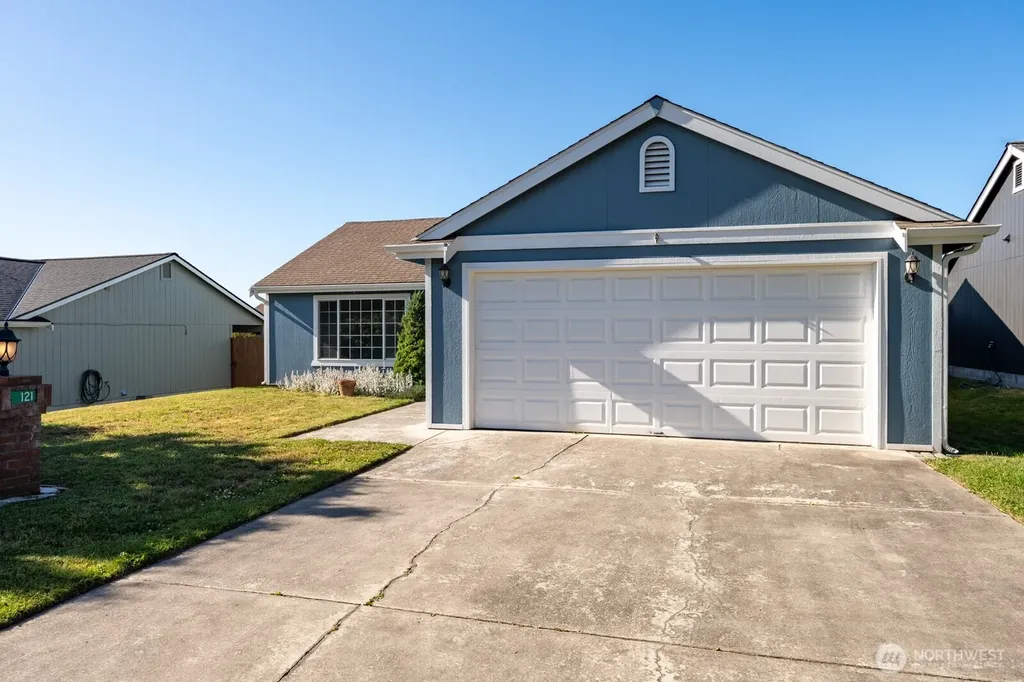 121 Patriot Way Sequim WA 98382