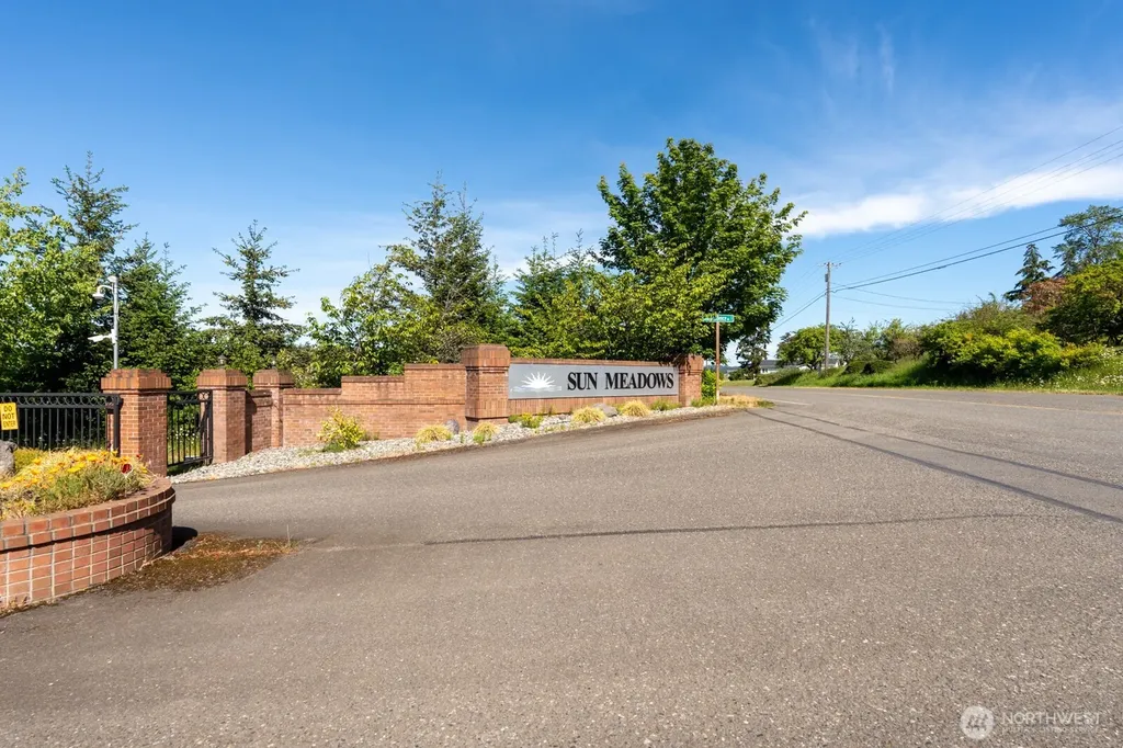121 Patriot Way Sequim WA 98382