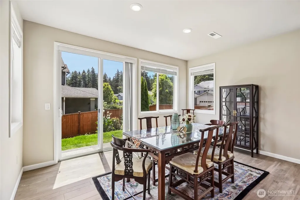 35816 2nd Avenue SW Federal Way WA 98023