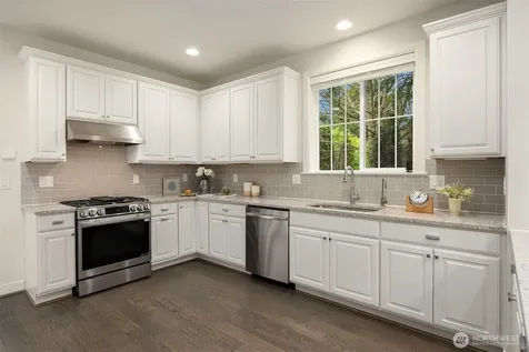 11496 158th Avenue NE Redmond WA 98052