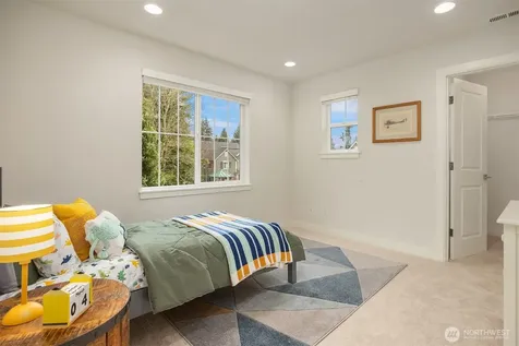 11496 158th Avenue NE Redmond WA 98052