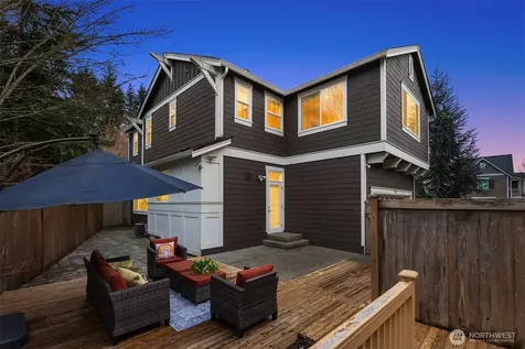 11496 158th Avenue NE Redmond WA 98052