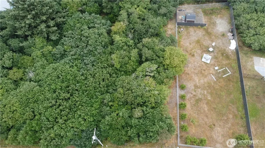 618 Canal Drive NE Ocean Shores WA 98569