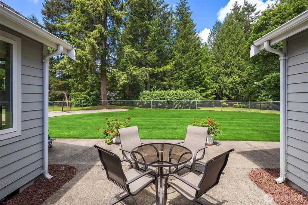 9821 344th Street S Roy WA 98580