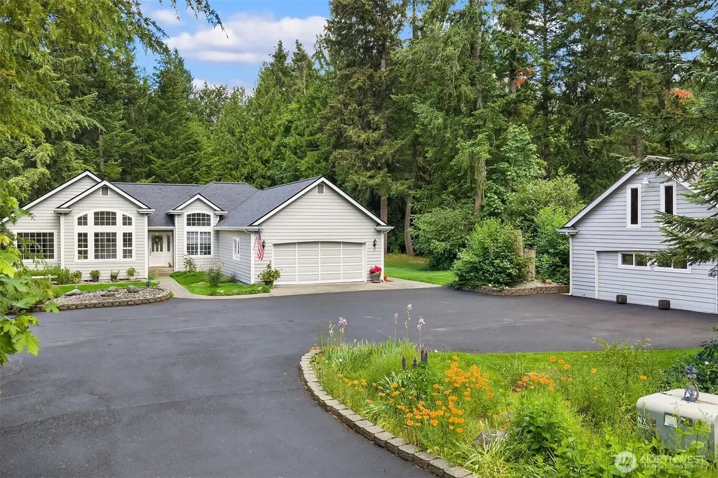 9821 344th Street S Roy WA 98580
