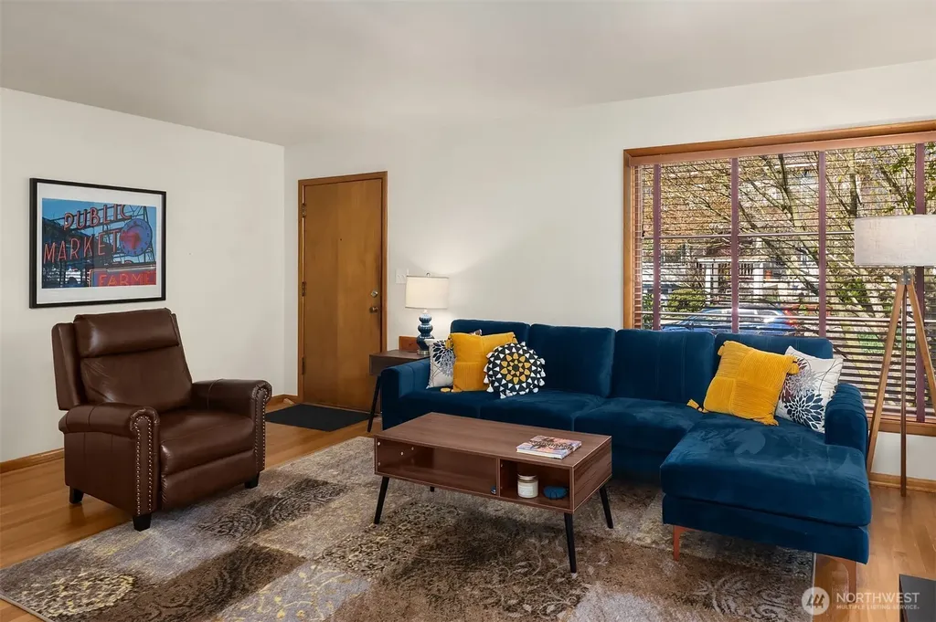 1821 N 47th Street Seattle WA 98103