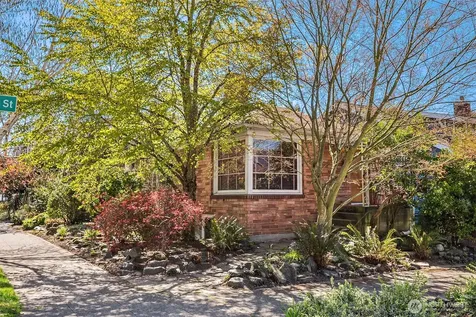 1821 N 47th Street Seattle WA 98103