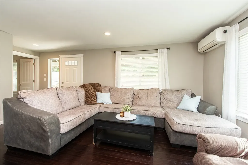4219 S Cedar Mill Road Port Angeles WA 98362