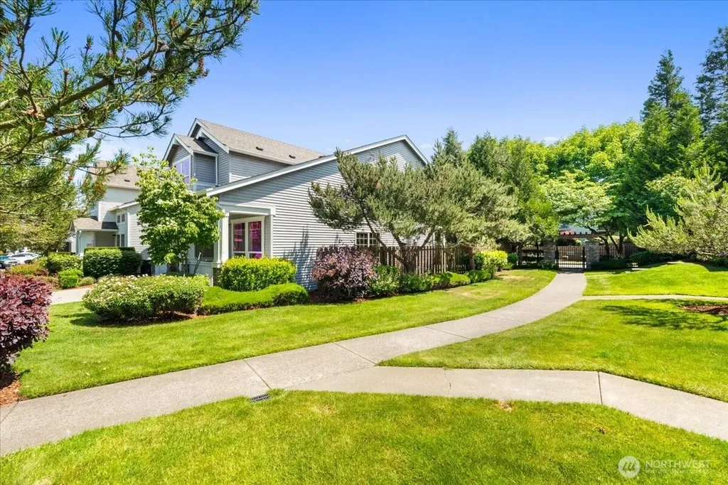 5930 Elizabeth Avenue SE Auburn WA 98092