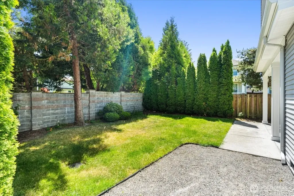 5930 Elizabeth Avenue SE Auburn WA 98092