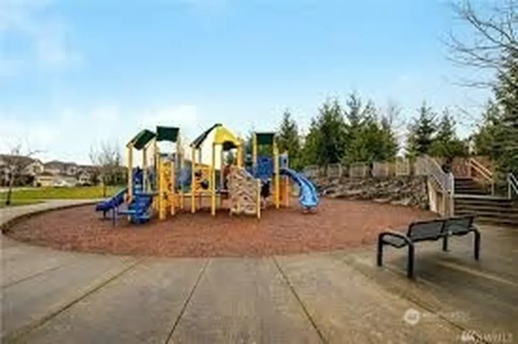 5930 Elizabeth Avenue SE Auburn WA 98092