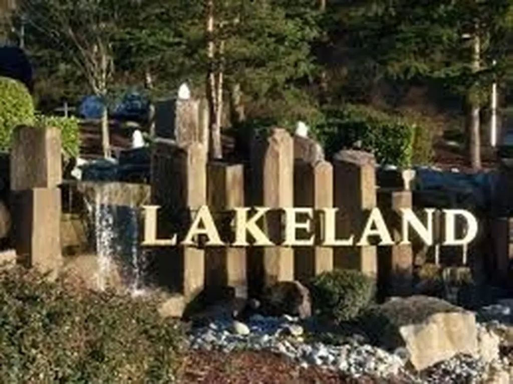 5930 Elizabeth Avenue SE Auburn WA 98092