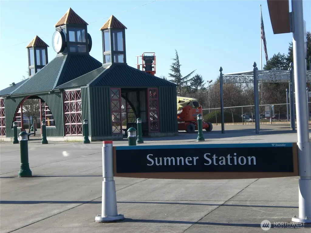 5930 Elizabeth Avenue SE Auburn WA 98092