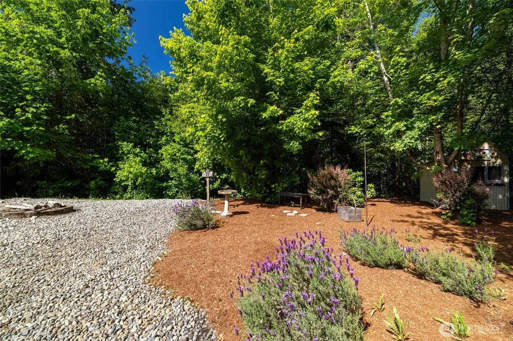465 Sargent Road Winlock WA 98596