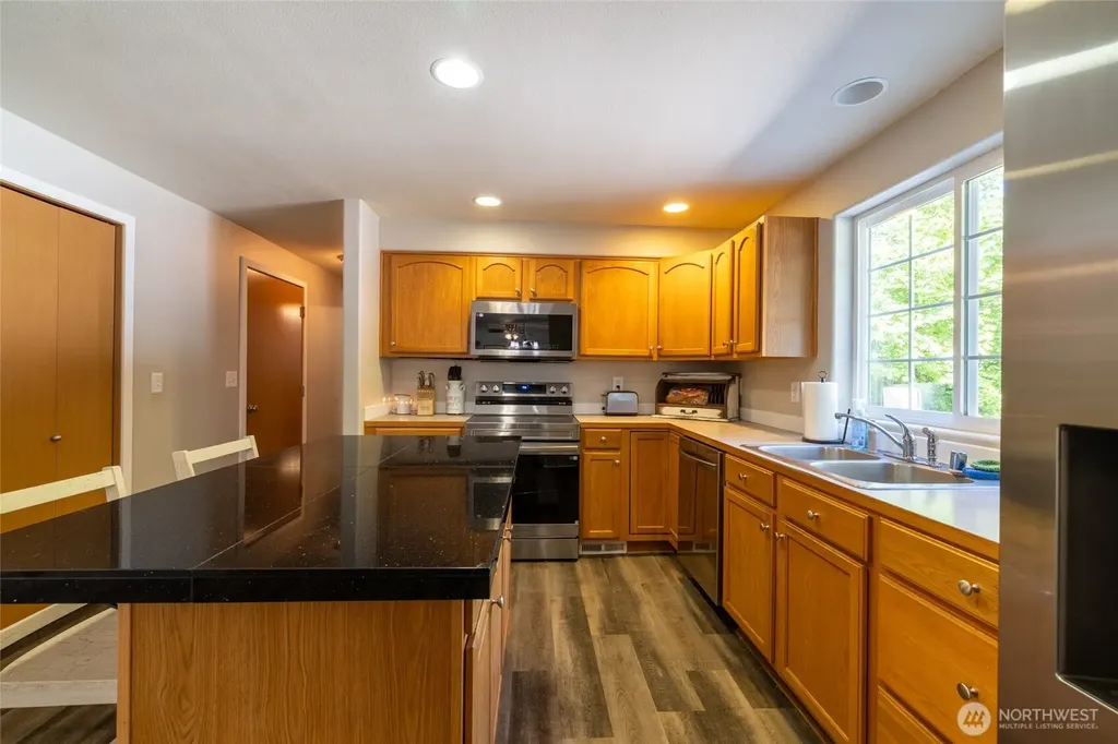 465 Sargent Road Winlock WA 98596