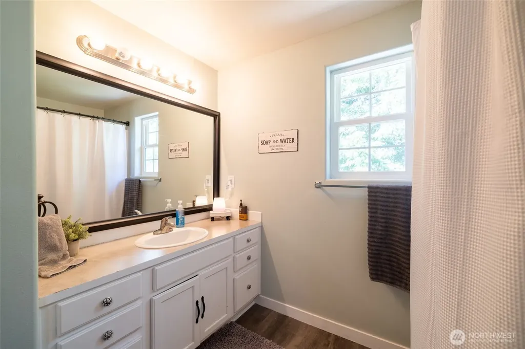 465 Sargent Road Winlock WA 98596