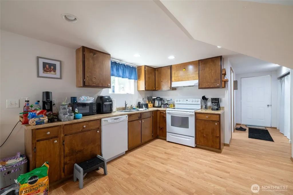 465 Sargent Road Winlock WA 98596