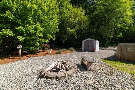 465 Sargent Road Winlock WA 98596