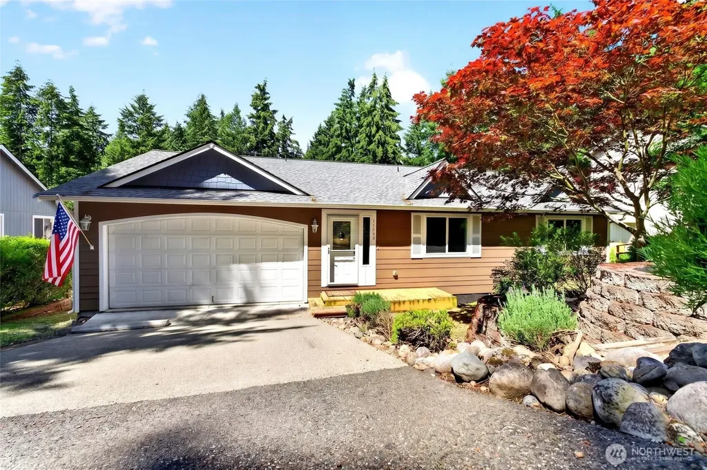 17939 Upland Drive SE Yelm WA 98597