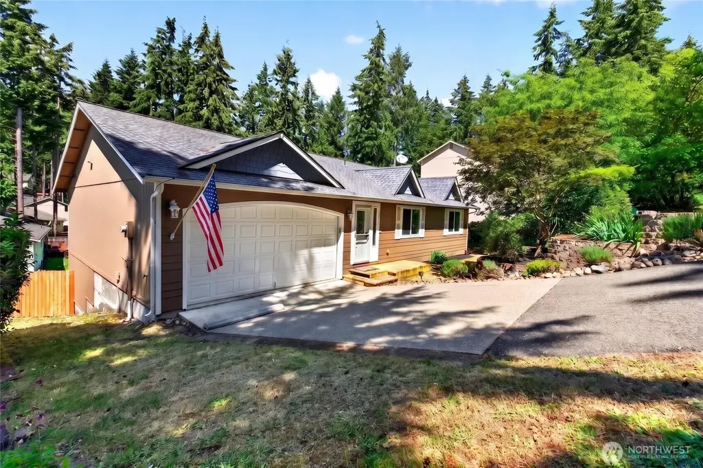 17939 Upland Drive SE Yelm WA 98597