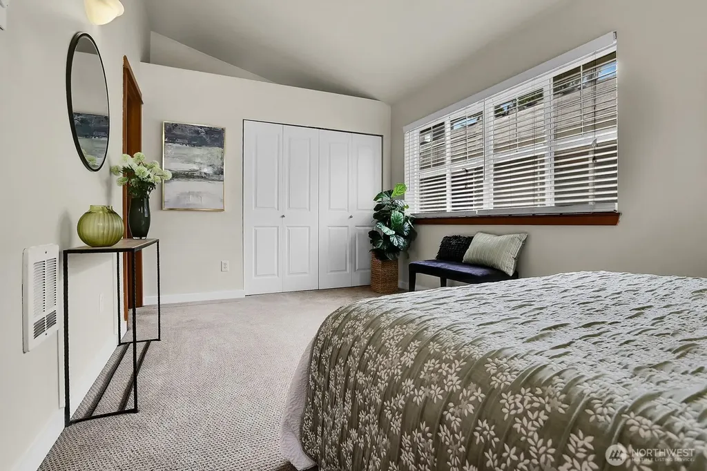 9236 Interlake Avenue N Seattle WA 98103