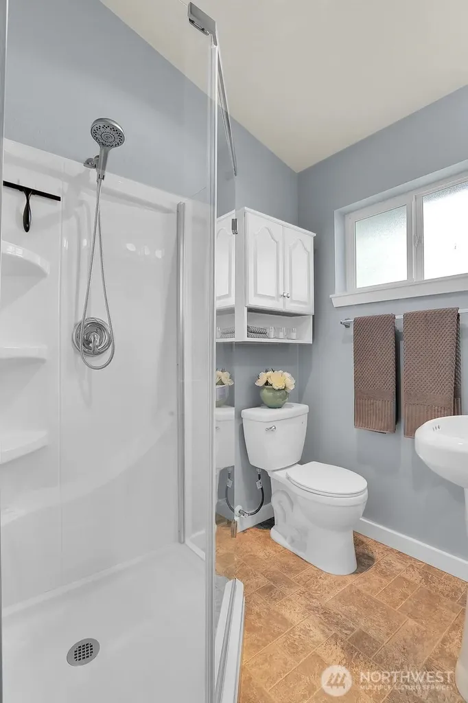 9236 Interlake Avenue N Seattle WA 98103