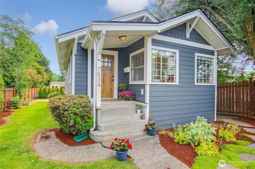 7534 12th Avenue SW Seattle WA 98106