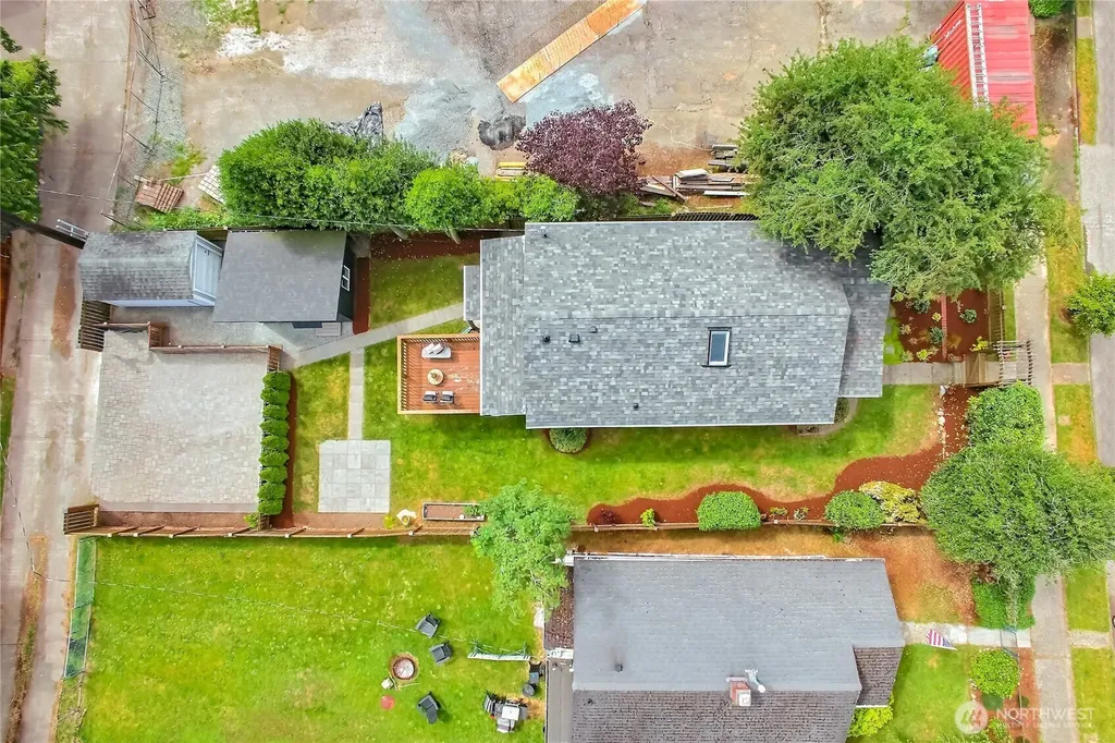 7534 12th Avenue SW Seattle WA 98106