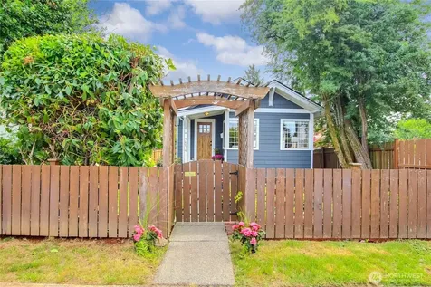 7534 12th Avenue SW Seattle WA 98106