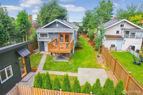 7534 12th Avenue SW Seattle WA 98106