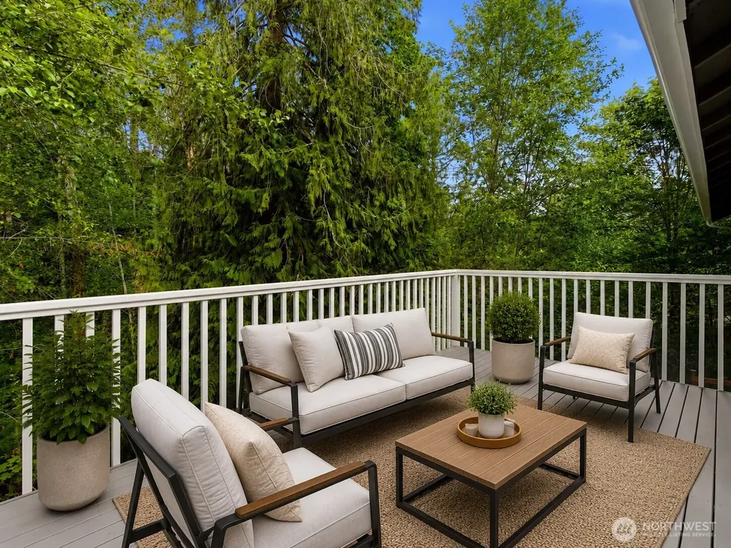 20 Fuschia Avenue Shelton WA 98584