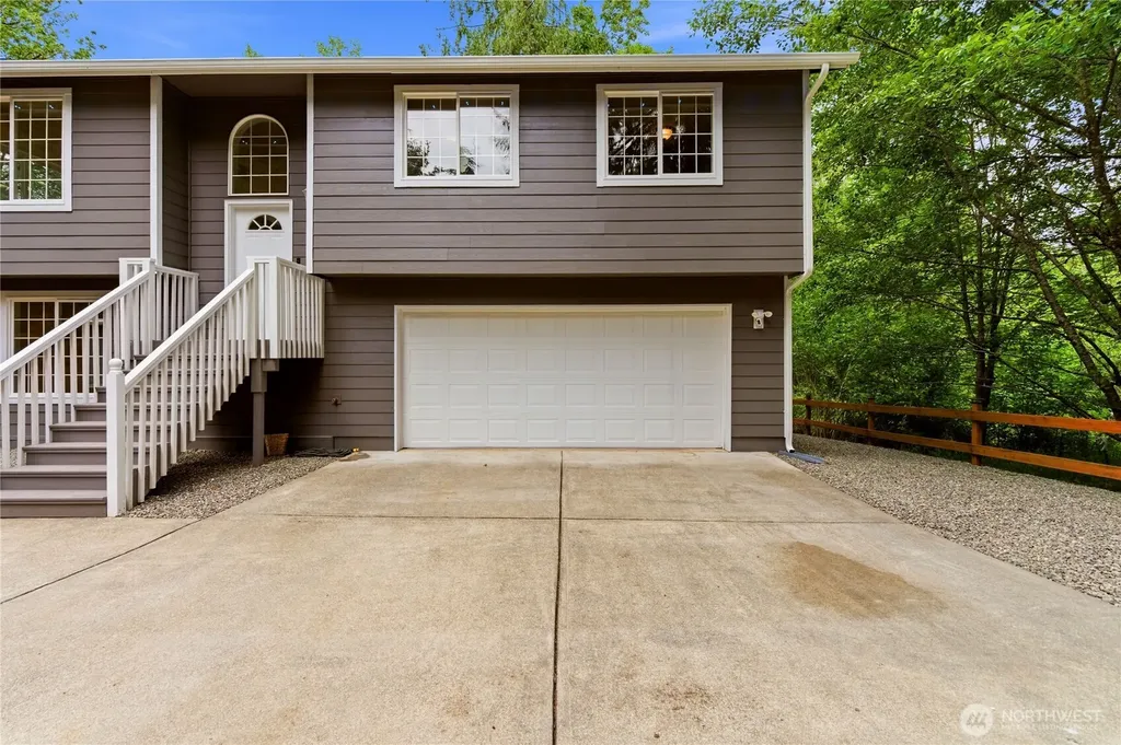 20 Fuschia Avenue Shelton WA 98584