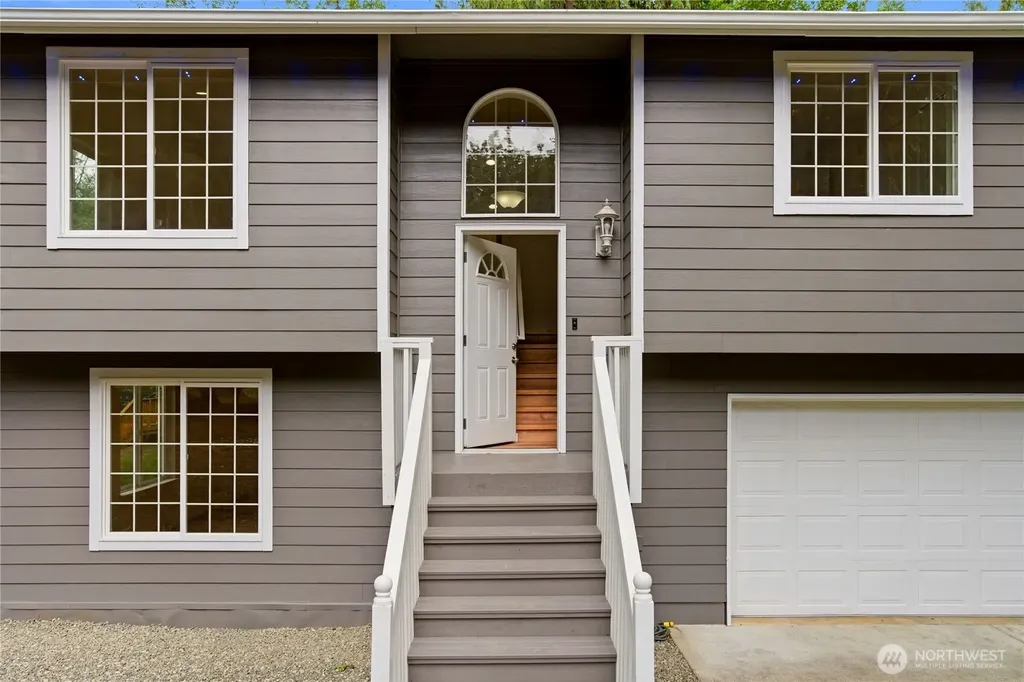 20 Fuschia Avenue Shelton WA 98584