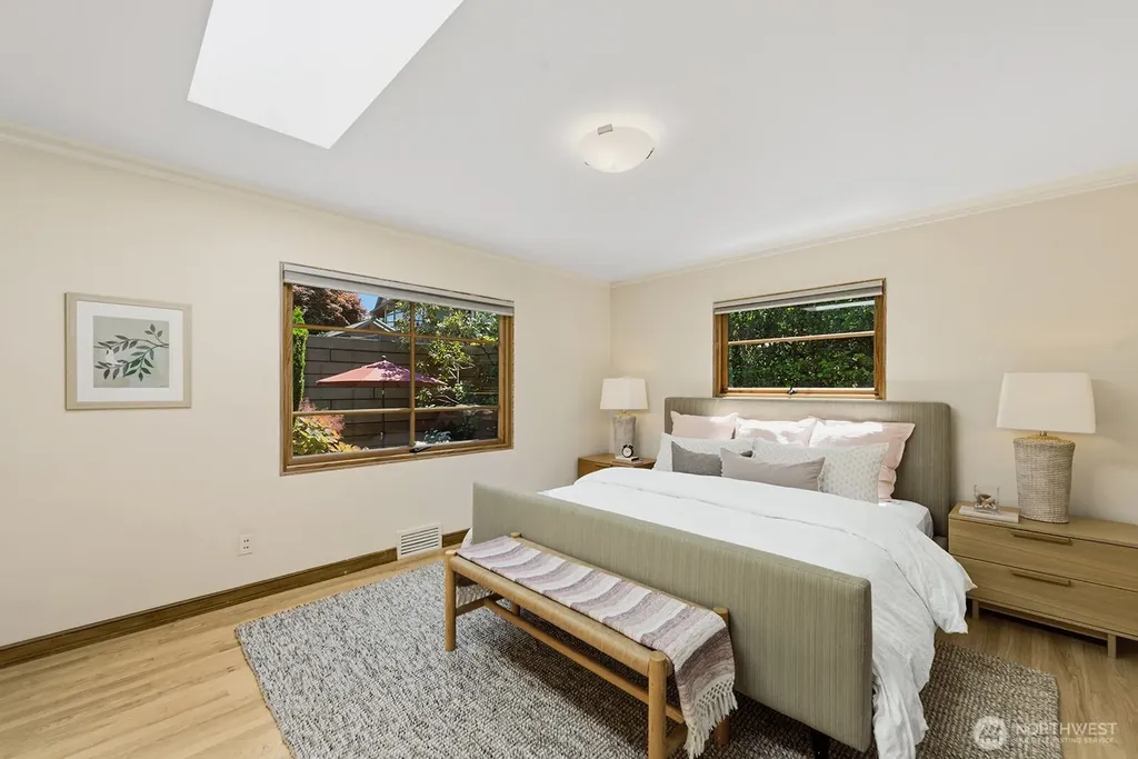 3121 NW 94th Street Seattle WA 98117