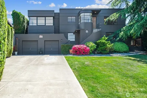 3121 NW 94th Street Seattle WA 98117