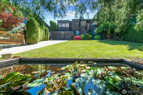 3121 NW 94th Street Seattle WA 98117