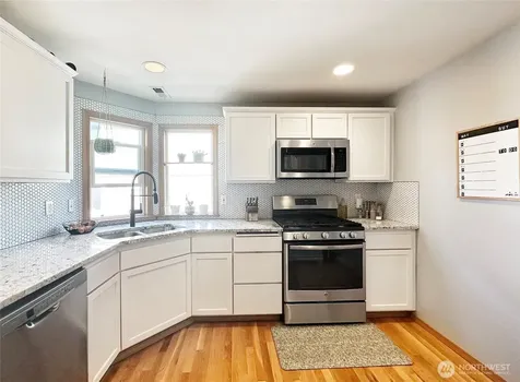 9307 Linden Avenue N Seattle WA 98103
