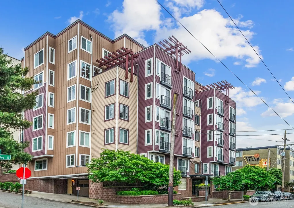 124 Bellevue Avenue E Seattle WA 98102
