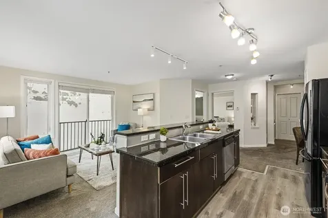 124 Bellevue Avenue E Seattle WA 98102