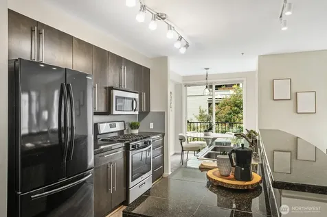 124 Bellevue Avenue E Seattle WA 98102