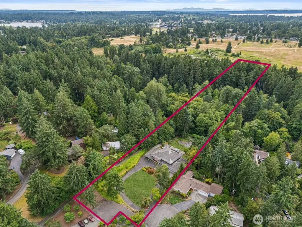 6718 76th Street W Lakewood WA 98499