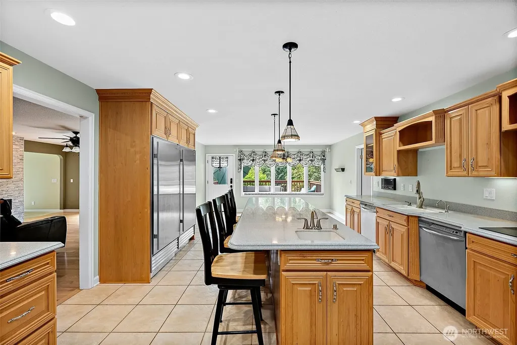 6718 76th Street W Lakewood WA 98499